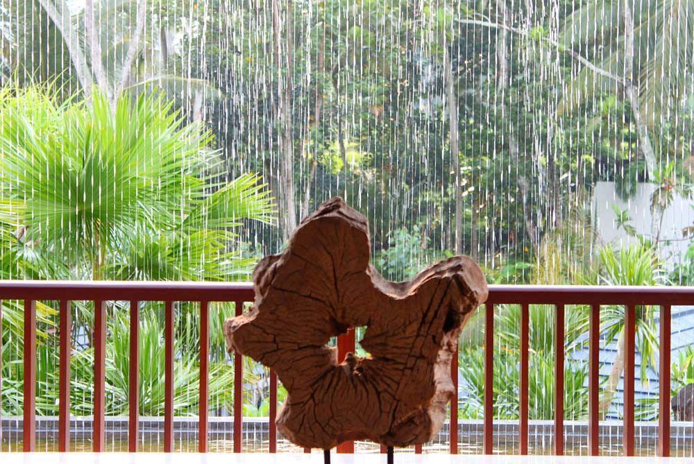 Royal Kamuela Villas & Suites At Monkey Forest Ubud (Adults Only) Exterior photo A sculpture by the artist