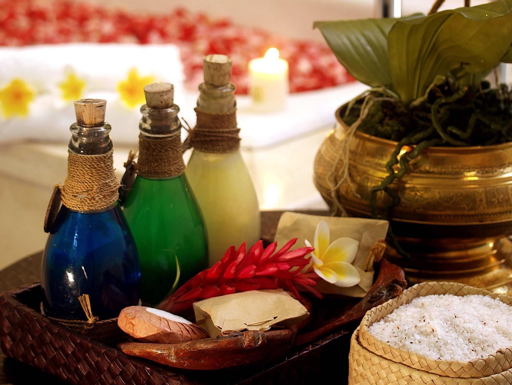 Royal Kamuela Villas & Suites At Monkey Forest Ubud (Adults Only) Exterior photo Ayurvedic spa